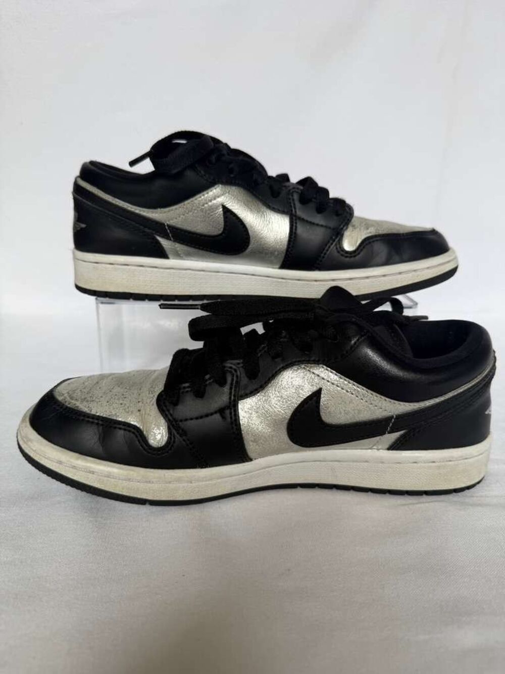 Nike Air Jordan 1 Low SE "Silver Toe" Women’s Size 8 Black Silver Sneakers
